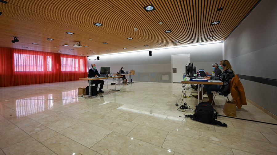 Davos courses online